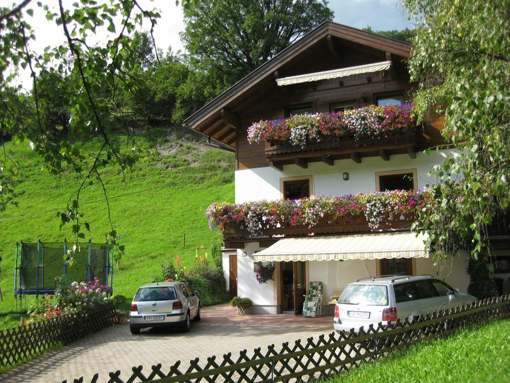Ferienwohnung Haus Gandler Zell am See Exterior foto